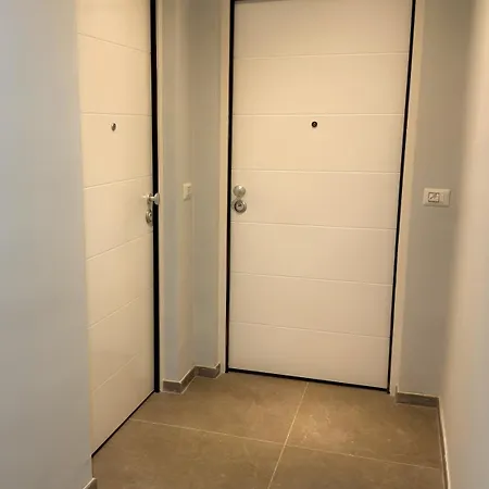 Easyhomestayducale Stationfreeparking Apartamento *