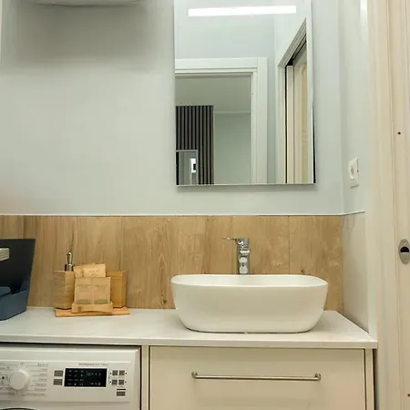 Easyhomestayducale Stationfreeparking Parma